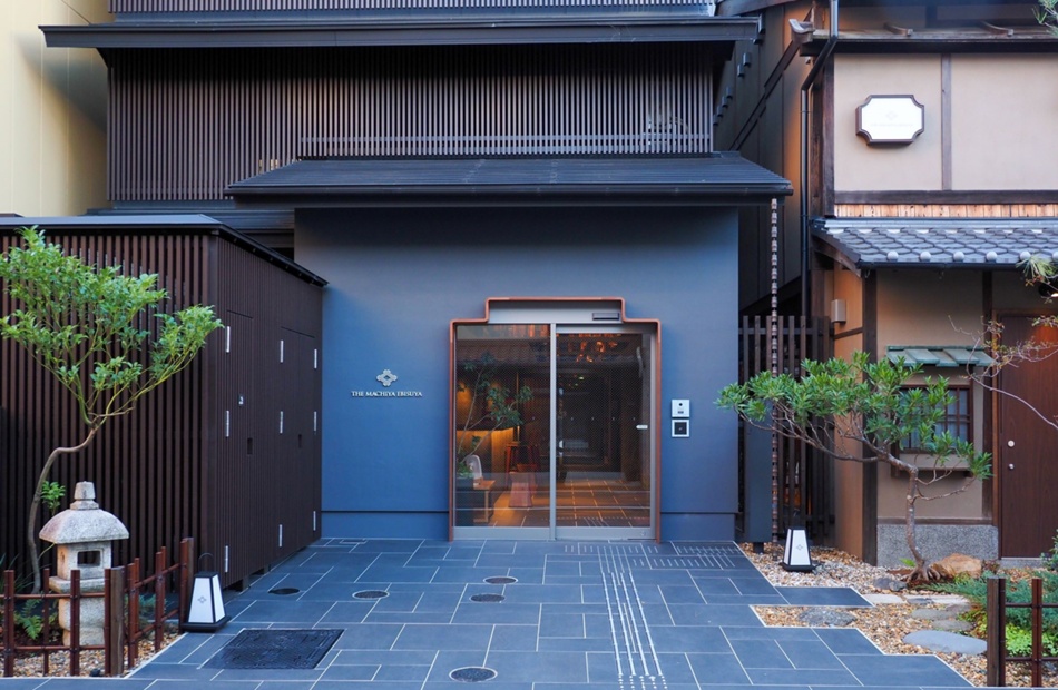 スマートホームミラーの参考画像(京都の町屋外観)